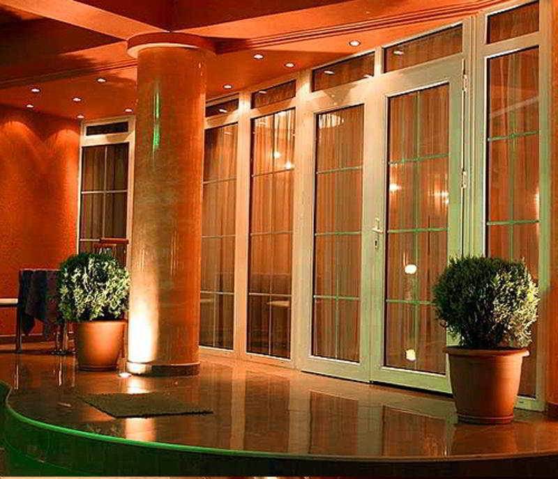 Leonardo Hotel Skopje Bagian luar foto