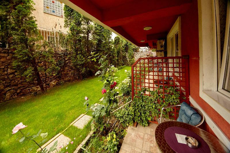 Leonardo Hotel Skopje Bagian luar foto